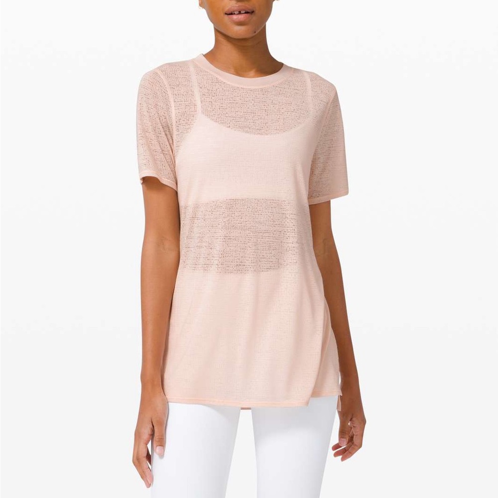 Lululemon Uncovered Tall Tee Pink Long Slit Short Sleeve Shirt Womens 8 ?